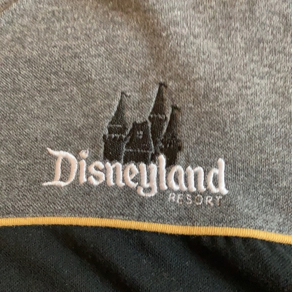 Disney “Disneyland” short sleeve shirt , Size XL - Picture 2 of 4